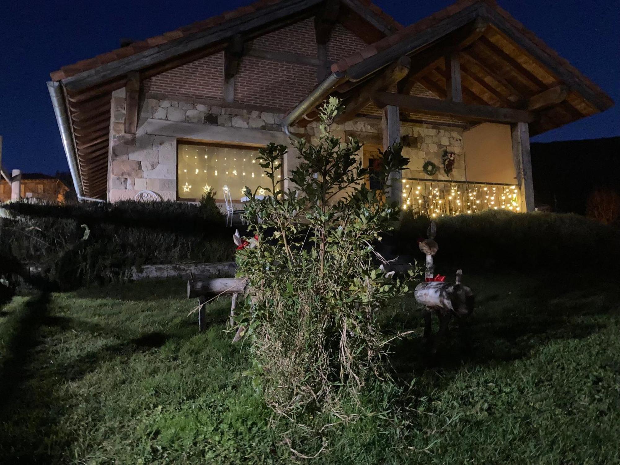 Los Chozos De La Brana Branosera Exterior photo